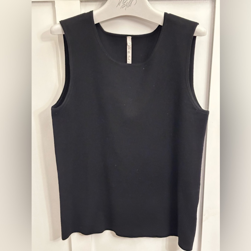 Leo‎ & Nicole Women 1X Black Sleeveless Blouse